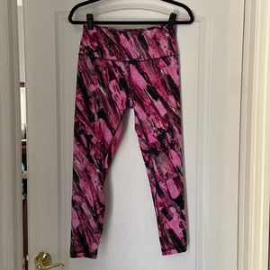 Lululemon Wunder Train HR 28